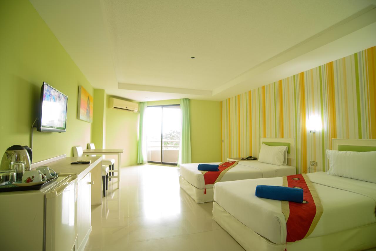 Angket Hip Residence Pattaya Exterior photo